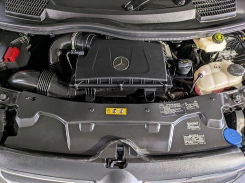 Used 2023 Mercedes-Benz Metris Passenger image 24