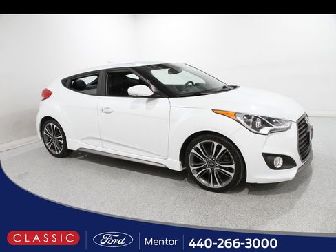 Used 2016 Hyundai Veloster Turbo image 1