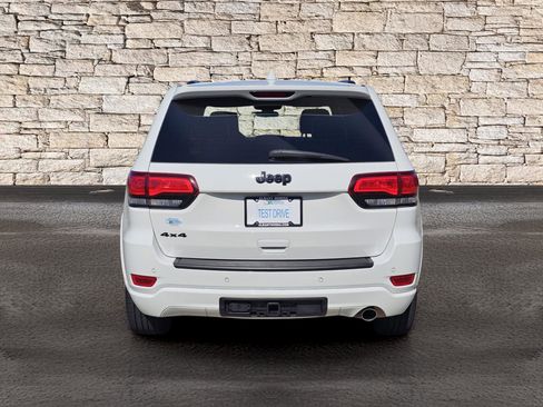 Used 2021 Jeep Grand Cherokee Laredo X image 7