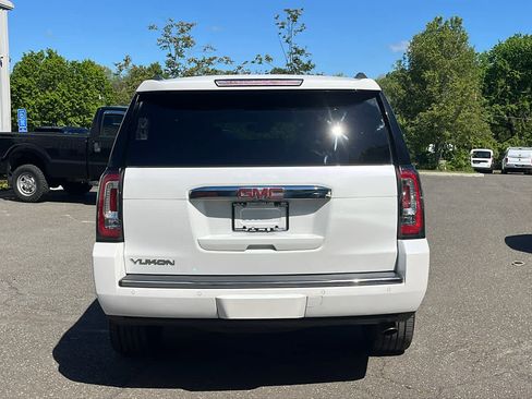 Used 2018 GMC Yukon Denali w/ Denali Ultimate Package AWD/4WD image 5