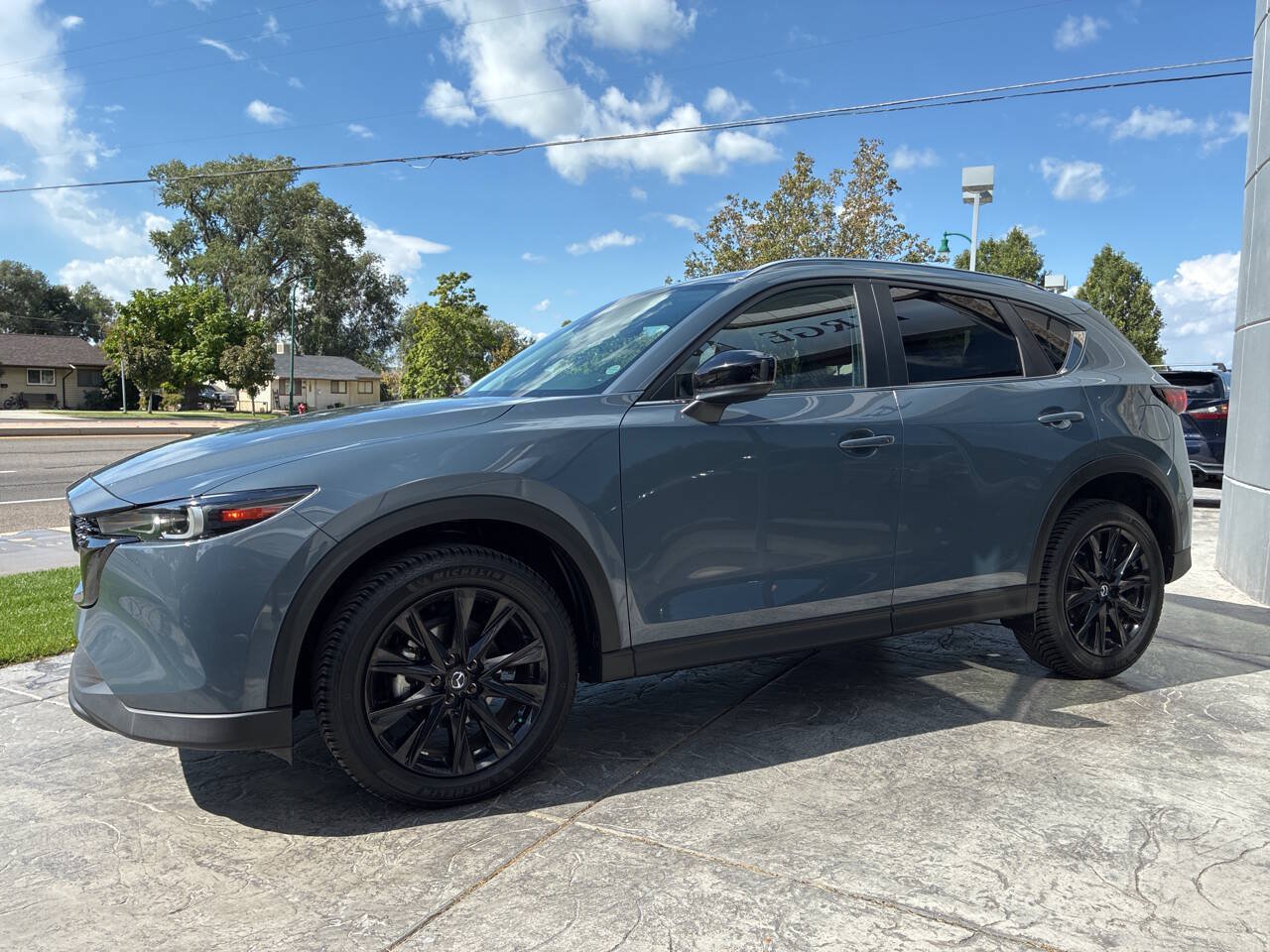 Used 2022 MAZDA CX-5 Carbon Edition AWD/4WD image 4