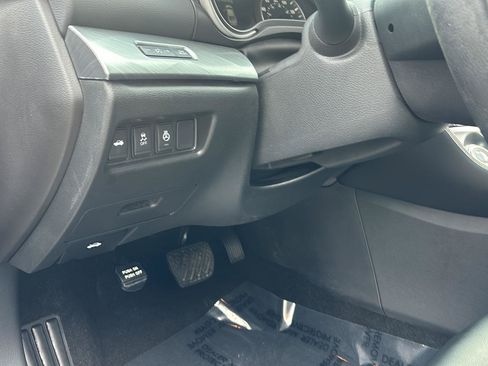 Used 2017 Nissan Maxima 3.5 SL FWD image 35