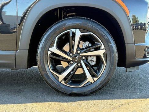 Used 2023 Chevrolet TrailBlazer RS w/ Convenience Package image 10