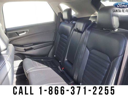 Used 2024 Ford Edge SEL image 19