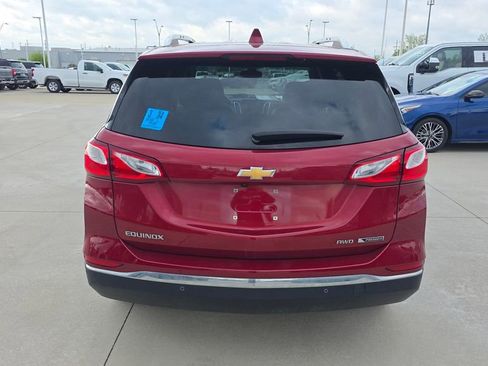 Used 2018 Chevrolet Equinox Premier image 4