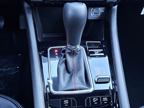 New 2026 Jeep Compass Trailhawk image 14