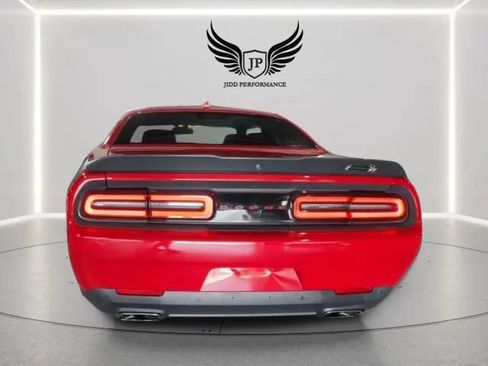 Used 2016 Dodge Challenger R/T Scat Pack RWD image 10