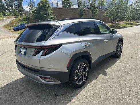 New 2025 Hyundai Tucson Limited image 5
