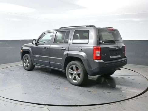 Used 2015 Jeep Patriot High Altitude image 4