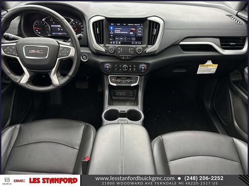 Certified 2022 GMC Terrain SLT w/ Tech Package image 16