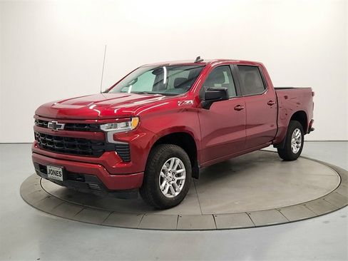 Used 2024 Chevrolet Silverado 1500 RST image 5