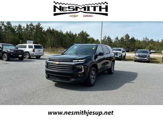 Used 2026 Chevrolet Traverse LT FWD video 1