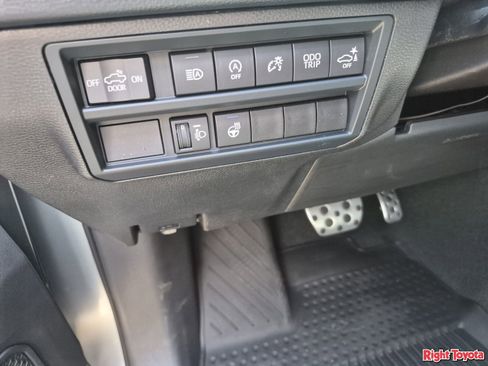 New 2026 Toyota Tundra SR5 w/ TRD Off-Road Package AWD/4WD image 15