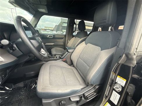 Used 2022 Ford Bronco Outer Banks image 11