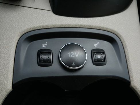 Used 2013 Ford Focus SE w/ SE Winter Pkg image 23