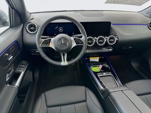 New 2026 Mercedes-Benz GLA 250 image 23