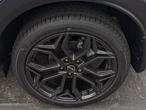 New 2026 Nissan Kicks SR FWD image 7