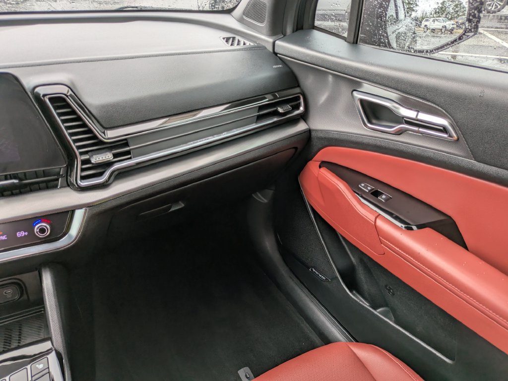 Certified 2023 Kia Sportage SX FWD image 19
