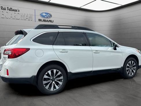 Used 2017 Subaru Outback 2.5i Limited AWD/4WD image 4