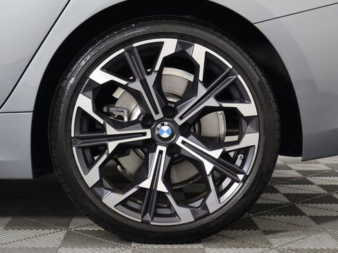 Used 2025 BMW 330i Sedan w/ Convenience Package image 16