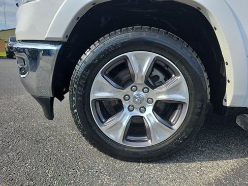 Used 2022 RAM 1500 Laramie image 9