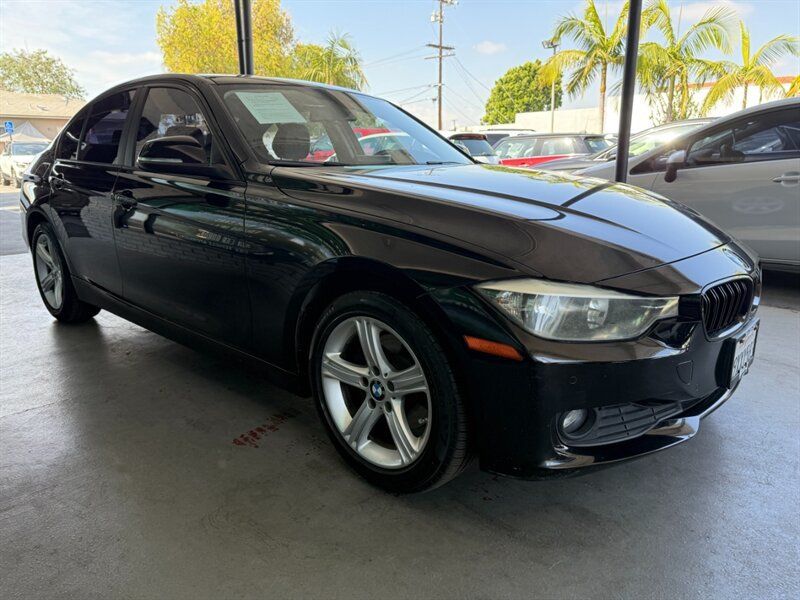 Used 2015 BMW 320i Sedan RWD image 8