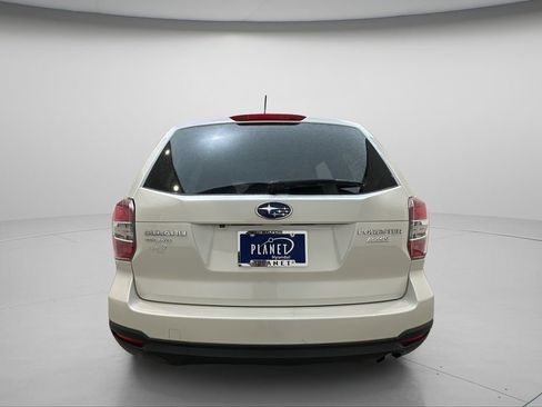Used 2015 Subaru Forester 2.5i Premium w/ All-Weather Package image 5