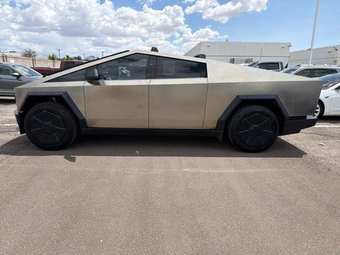 Used 2024 Tesla Cybertruck Cyberbeast AWD/4WD image 5