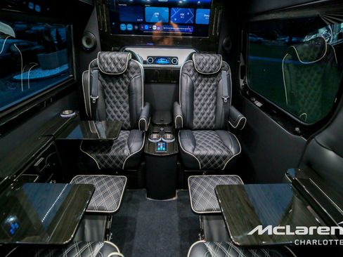 New 2024 Mercedes-Benz Sprinter 3500 image 19