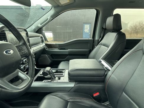 Used 2022 Ford F150 Lariat w/ Equipment Group 502A High image 5