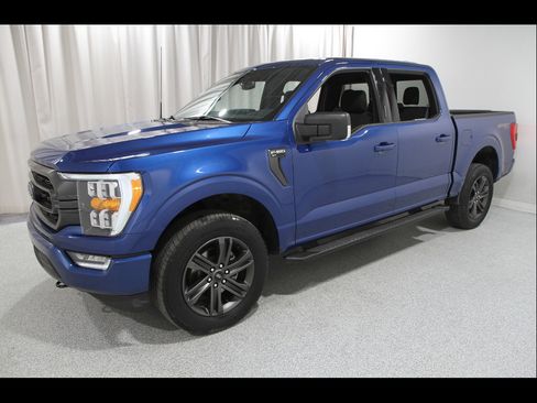 Used 2022 Ford F150 XLT w/ Equipment Group 302A High image 3