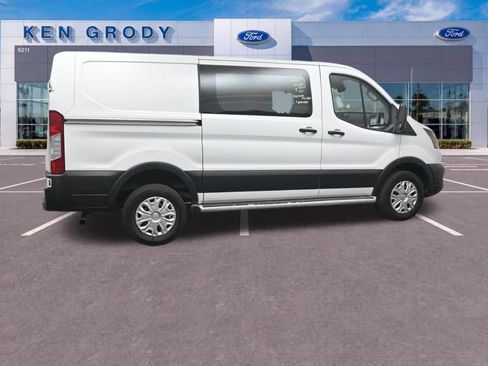 Used 2025 Ford Transit 250 Low Roof w/ Exterior Upgrade Package RWD image 6