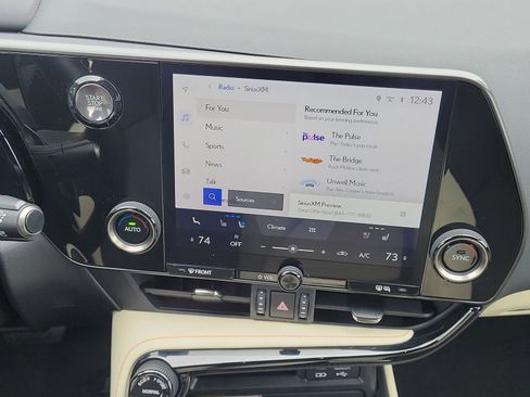 Used 2024 Lexus NX 250 FWD image 18