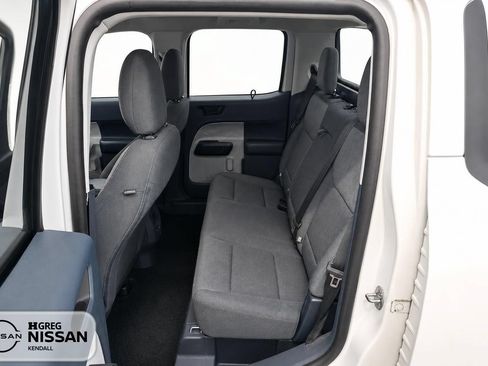 Used 2022 Ford Maverick XLT FWD image 11