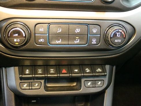 Used 2018 Chevrolet Colorado ZR2 AWD/4WD image 25