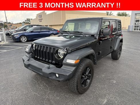 Used 2021 Jeep Wrangler Unlimited Sport AWD/4WD image 25