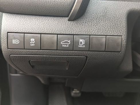 Used 2022 Toyota Camry SE w/ Convenience Package FWD image 14