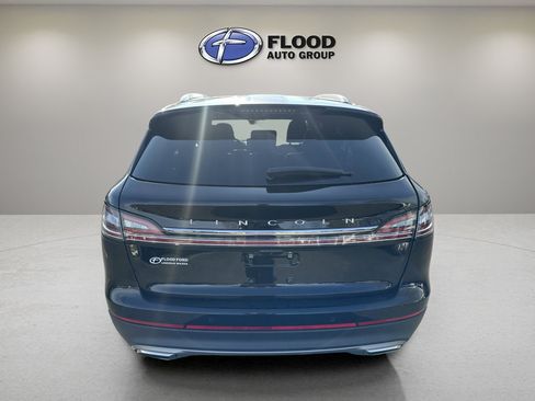 Used 2023 Lincoln Nautilus Reserve w/ Equipment Group 201A image 6