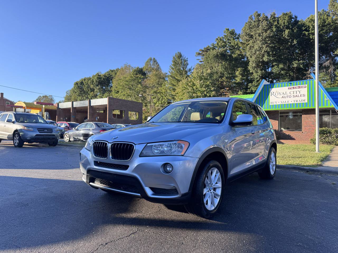 Used 2013 BMW X3 xDrive28i AWD/4WD image 1