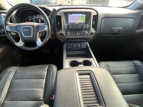 Used 2018 GMC Sierra 1500 Denali w/ Denali Ultimate Package image 7
