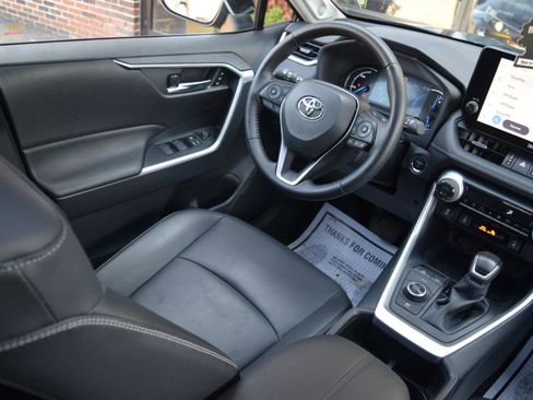 Used 2025 Toyota RAV4 XLE Premium w/ Weather Package image 17