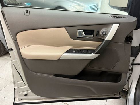 Used 2011 Ford Edge Limited image 15