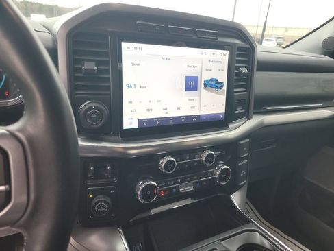 Certified 2022 Ford F150 Lariat w/ Max Trailer Tow Package image 16