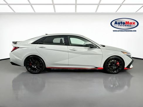 Used 2022 Hyundai Elantra N FWD image 10