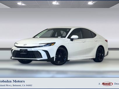 Used 2025 Toyota Camry SE