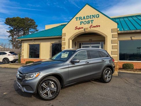 Used 2016 Mercedes-Benz GLC 300 image 3