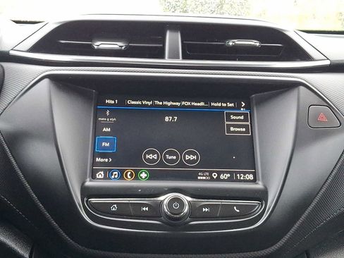 Used 2022 Chevrolet TrailBlazer LT image 16