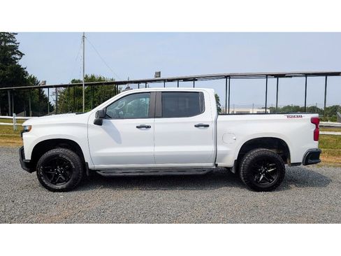 Used 2020 Chevrolet Silverado 1500 LT Trail Boss image 4