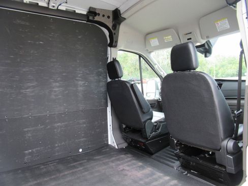 Used 2024 Ford Transit 250 148 Medium Roof w/ Load Area Protection Package RWD image 20