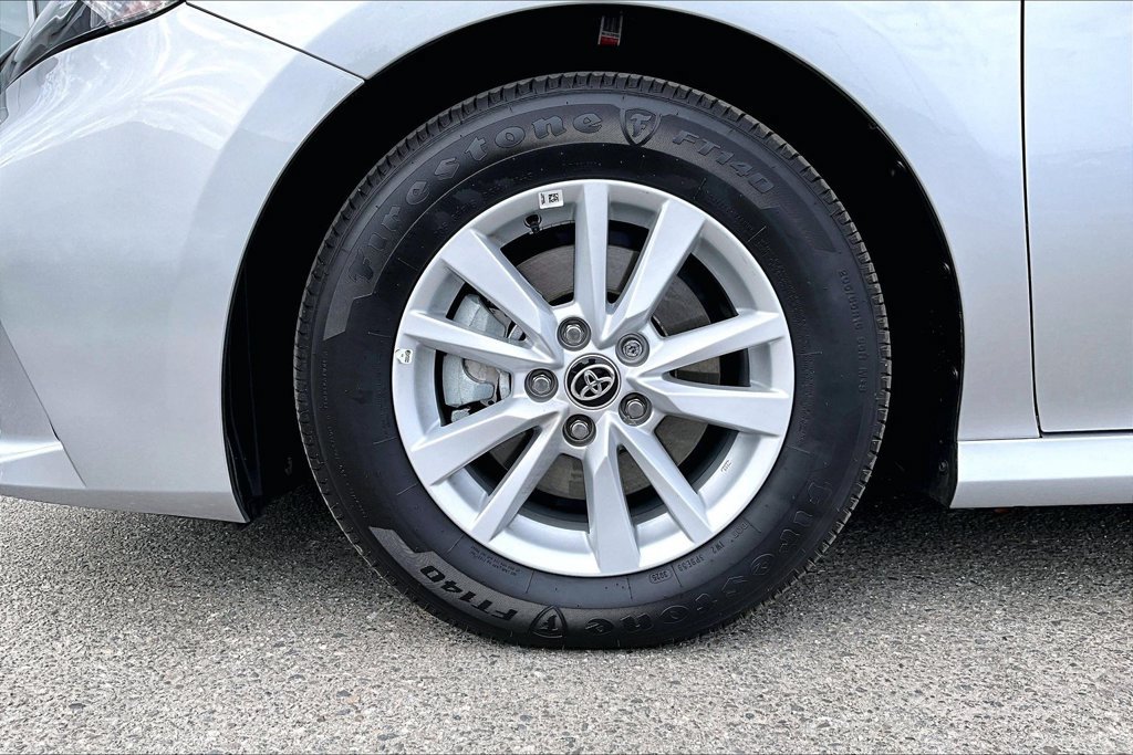 Certified 2026 Toyota Camry LE FWD image 34